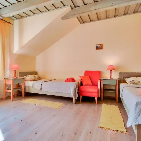 Raibie Logi Hotel Ventspils